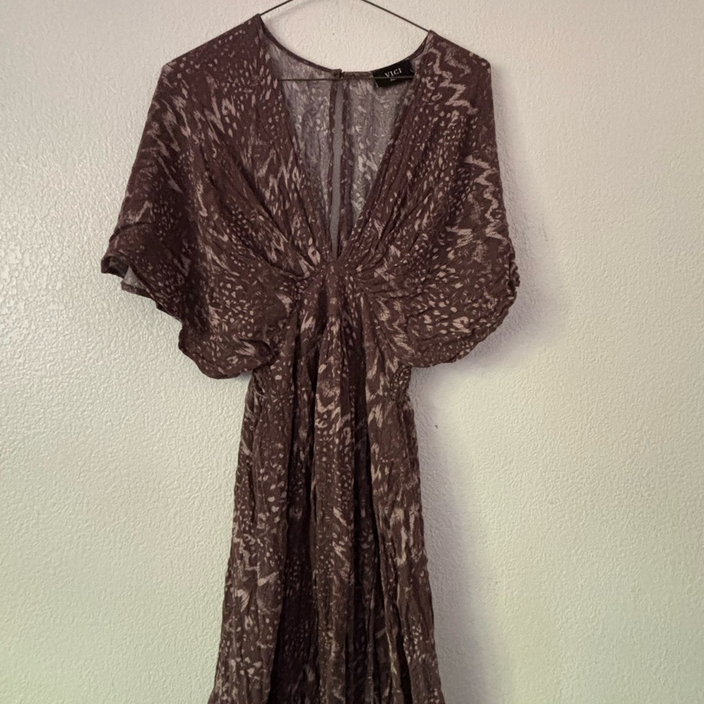 Vici Brown Patterned Dress with Flared Arms